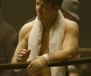 Trenuj boks jak Russel Crowe