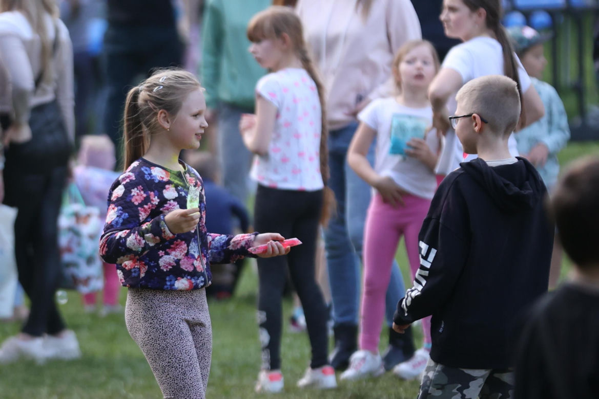 Festiwal kolorów na stadionie Walki Zabrze ZDJĘCIA