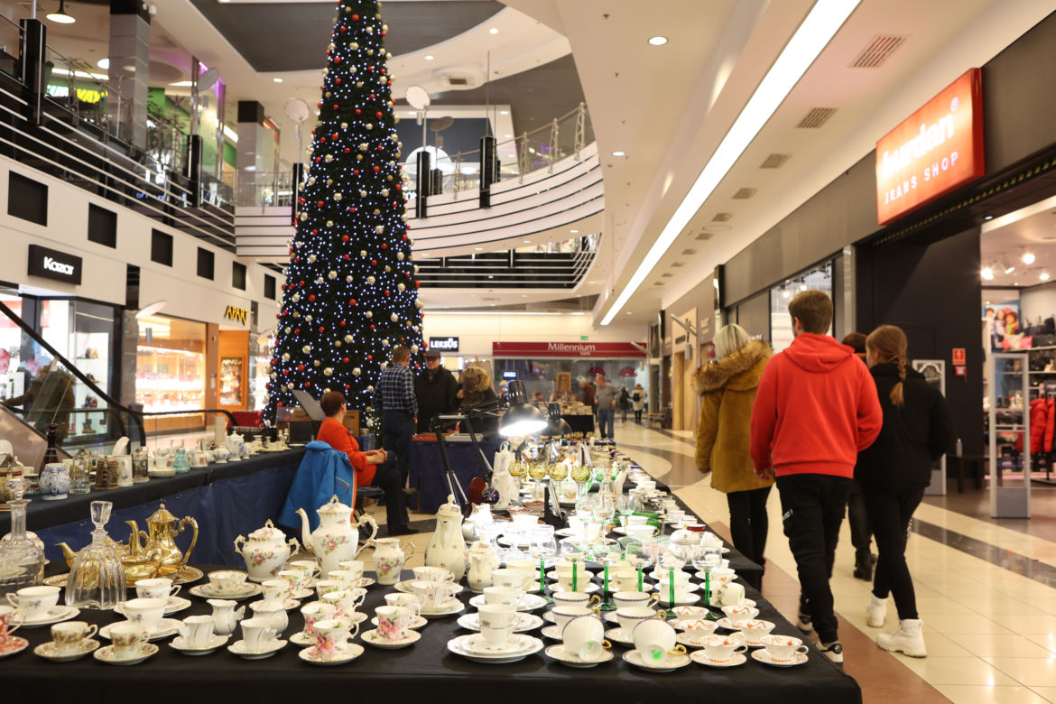 Giełda Staroci i Antyków w Galerii Olimp