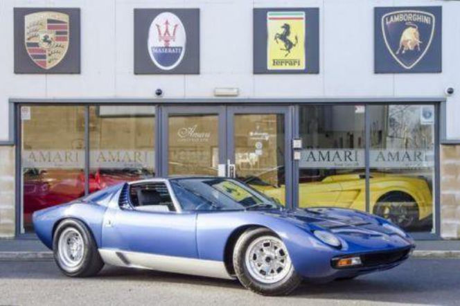 Lamborghini Miura SV Roda Stewarta
