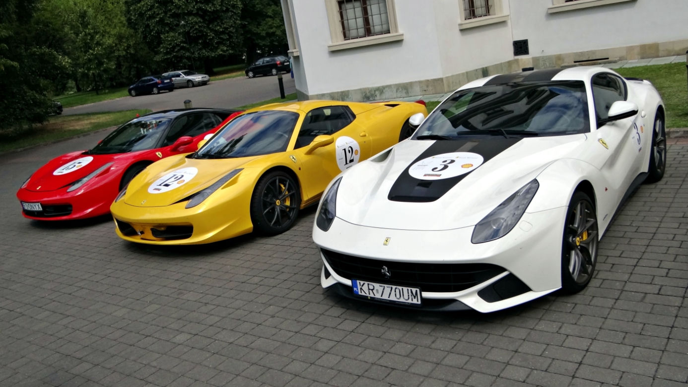 Kawalkada Ferrari przez Polskę 2015