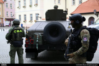 Afera korupcyjna w mazowieckim PINB. CBA zatrzymało osiem osób