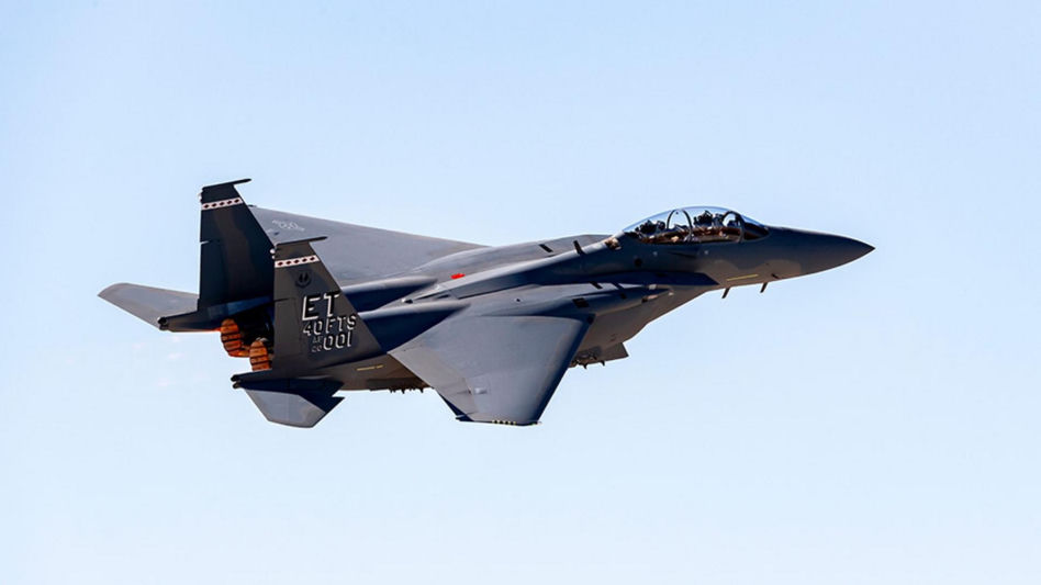 Samoloty  F-15, F/A 18