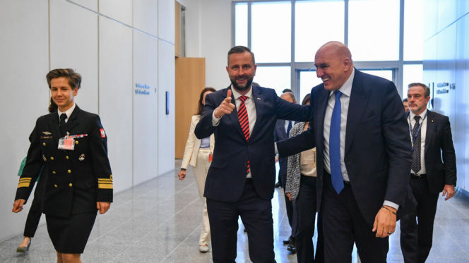 wicepremier - minister obrony narodowej Władysław Kosiniak-Kamysz wziął udział w spotkaniu ministrów obrony NATO w Brukseli