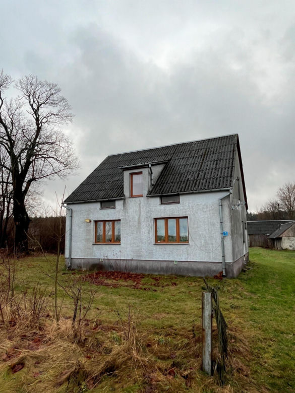 Lubelskie. Kobieta utknęła na strychu. Była tam 6 dni. Pani Stanisława czekała na ratunek