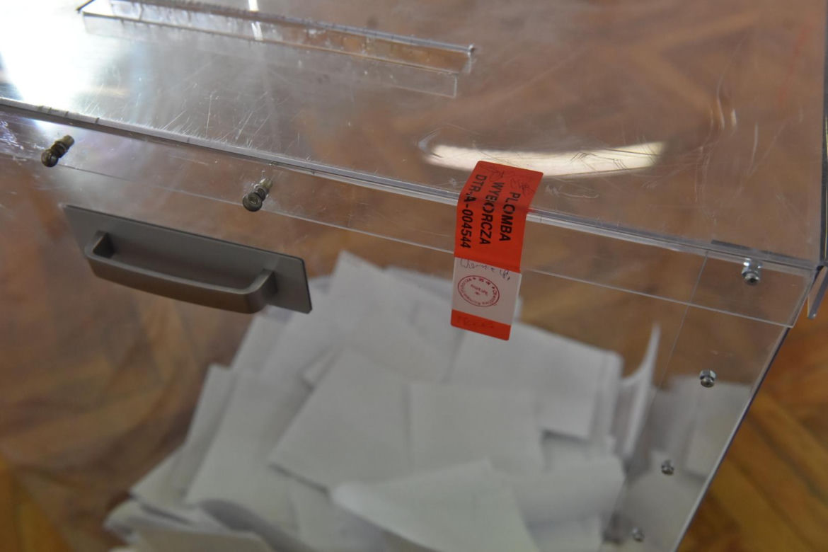 Wybory samorządowe 2024 w Toruniu. Zdjęcia z lokali wyborczych, tak głosowali mieszkańcy Torunia
