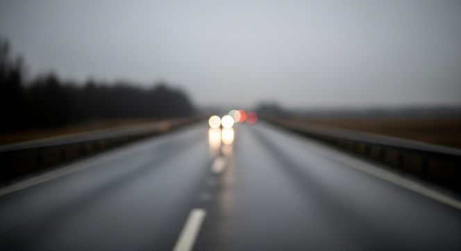 Młody kierowca BMW spowodował karambol na Pomorzu. Czy brawura ma swoją cenę?