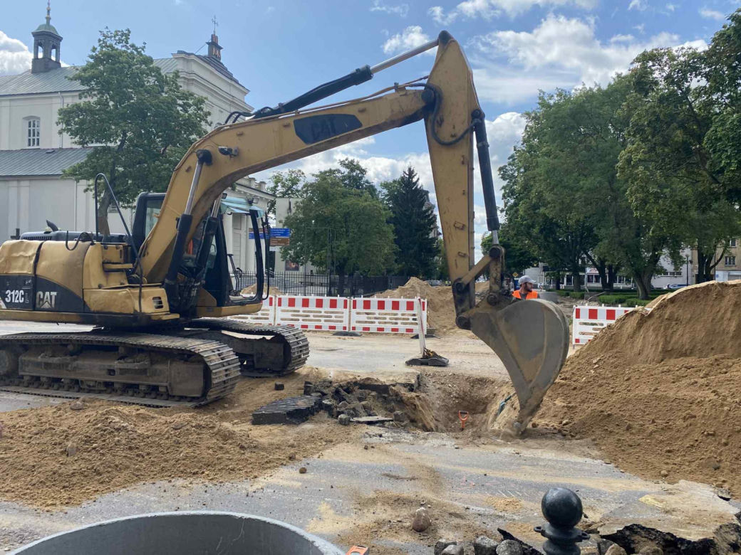 Kolejne utrudnienia na skrzyżowaniu ulic Floriańskiej i Piłsudskiego. Wiemy jak długo potrwają