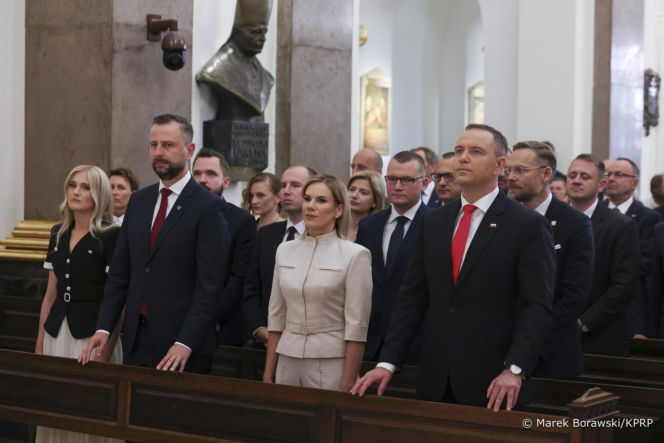 Marta Nawrocka w kostiumie na Święcie Wojska Polskiego. Czym zaskoczy pierwsza dama w tym roku?