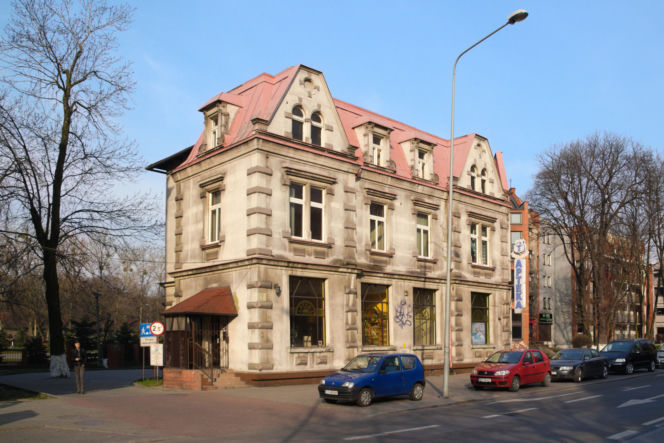 To jedno z najstarszych miast Górnego Śląska. Kiedyś leżało w dwóch państwach