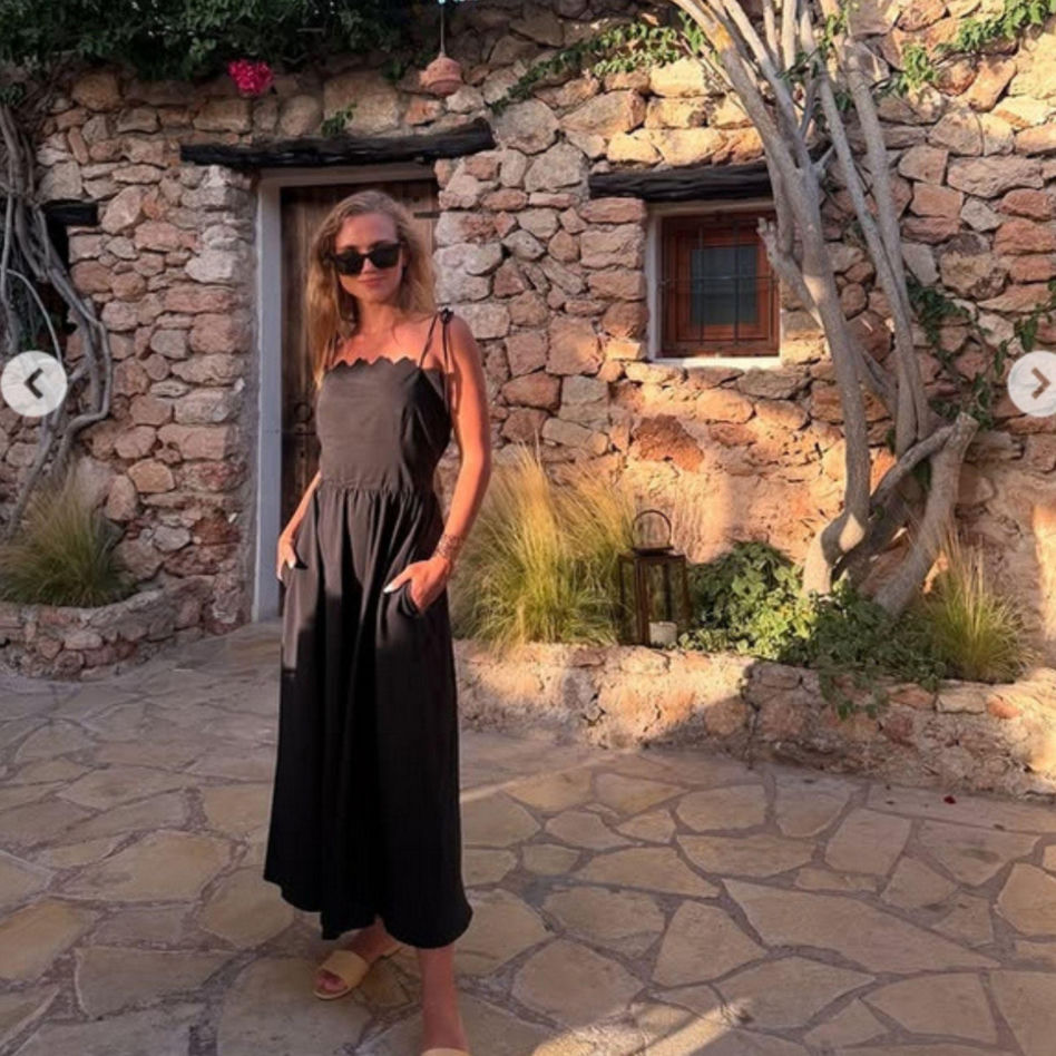 Ściskanie biustu to dopiero początek! Kaczorowska opublikowała pikantne fotki z wakacji