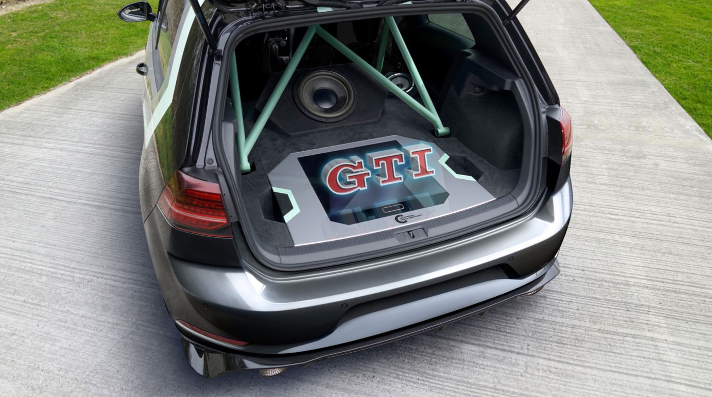 Volkswagen Golf GTI Aurora