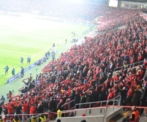 Sześciu kibiców Legii zatrzymanych przed meczem z Widzewem