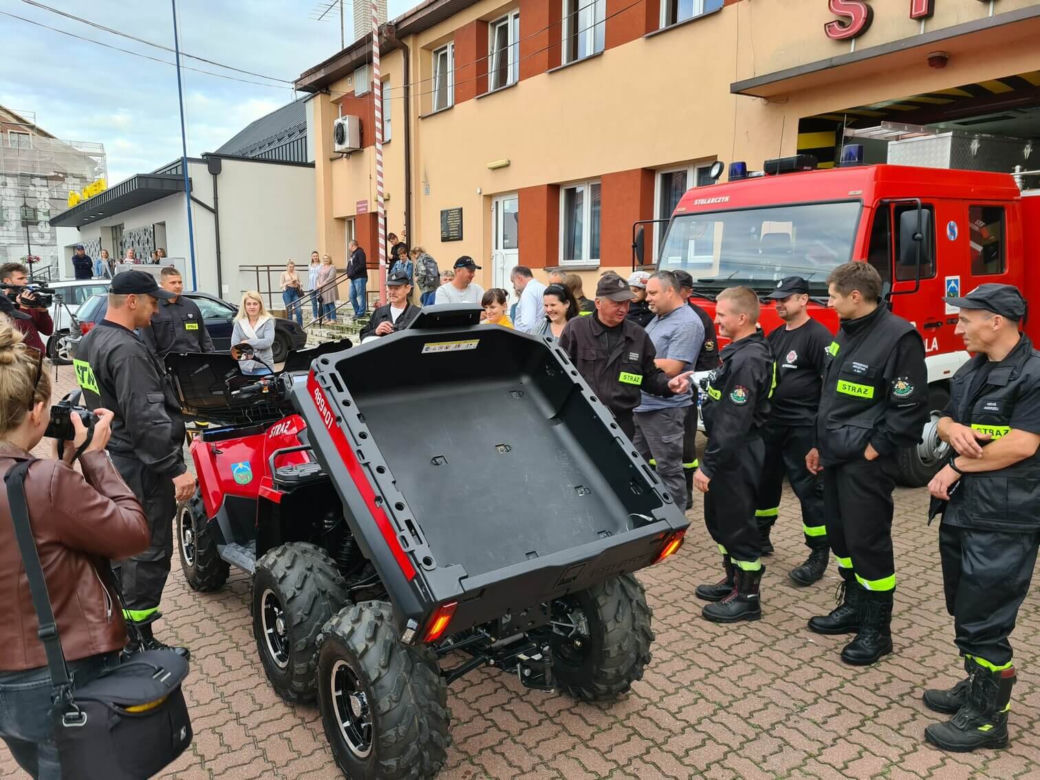 Podlascy strażacy mają nowy sprzęt. Zgotowali mu gorące powitanie [ZDJĘCIA]