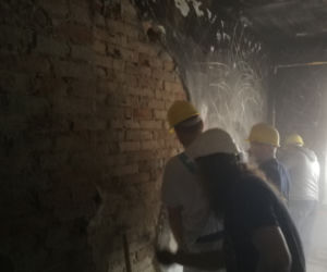 Uczniowie bydgoskie budowlanki mają wielkie serca! Teraz remontują kuchnię, która doszczętnie spłonęła [ZDJĘCIA]