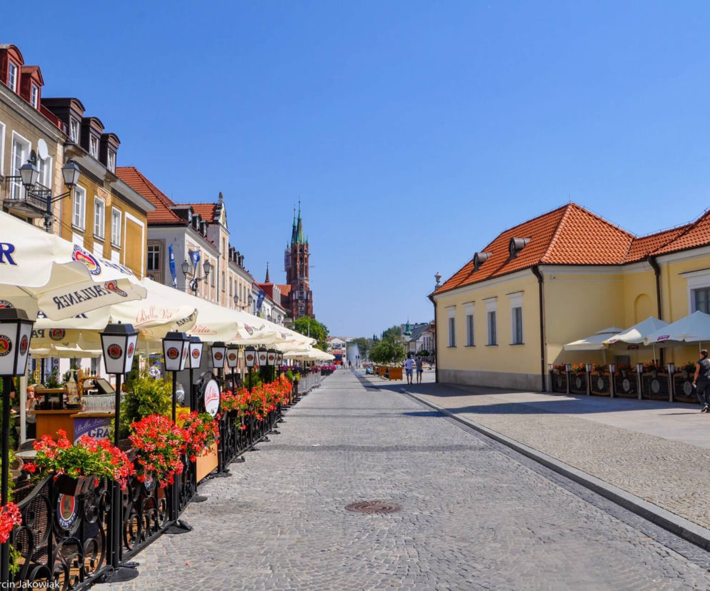 Białystok. Obniżone stawki za ogródki i kawiarnie utrzymane