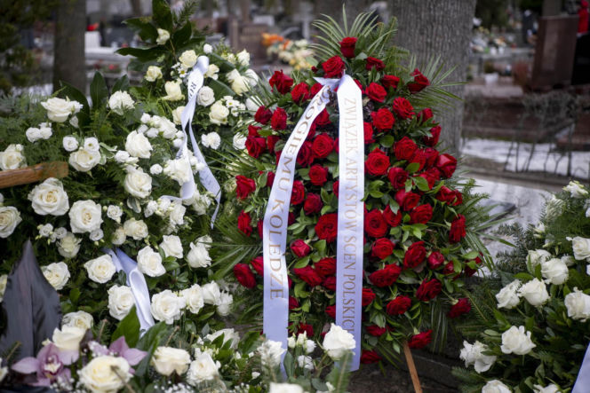 Tak teraz wygląda grób Edwarda Linde-Lubaszenki