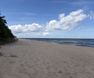 Zejście na plażę hotel Gołębiewski Pobierowo [ZDJĘCIA]