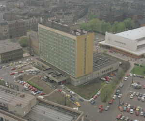 Tak wyglądały Katowice w latach 1989-2004. Te zdjęcia to prawdziwe perełki! [GALERIA]