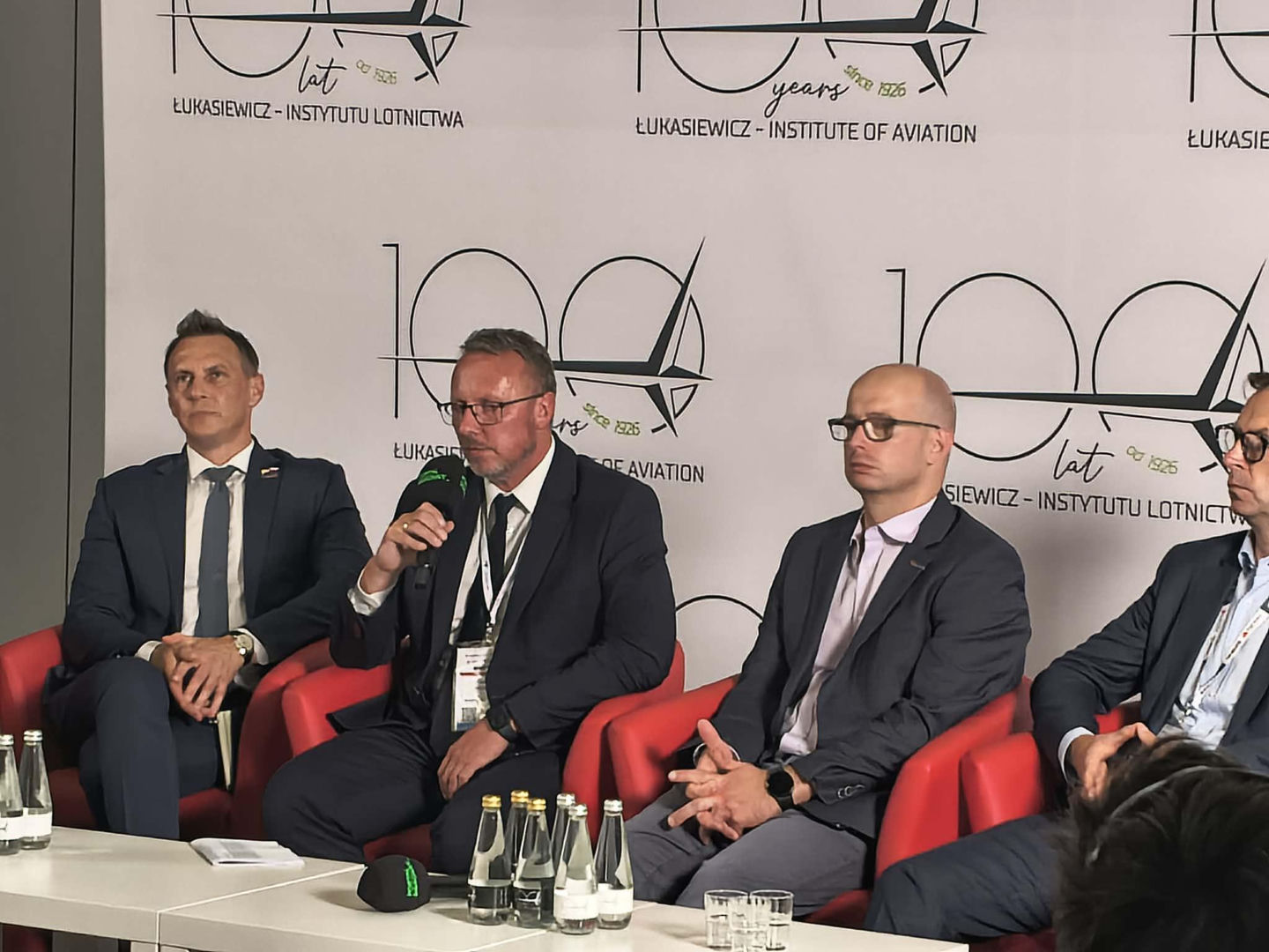 Od innowacji lotniczych i kosmicznych do zdolności obronnych. Debata o przyszłości polskiego sektora lotniczego i kosmicznego