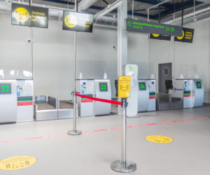 Na lotnisku Katowice Airport uruchomiono dodatkowy terminal pasażerski. Pozwoli to na utrzymanie dyscypliny sanitarnej [ZDJĘCIA]