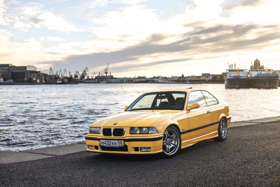 4. BMW E36 328i