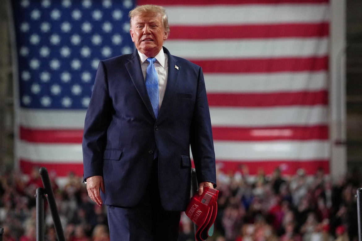 Trump nagle zaczął mówić o pupie! Nie krył zachwytu