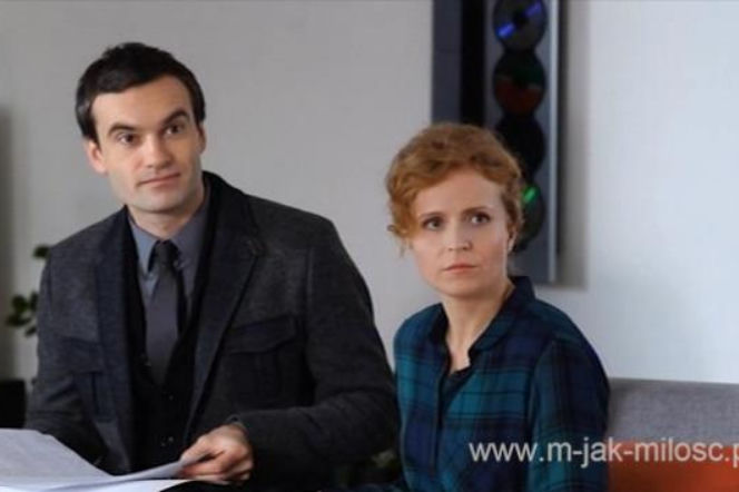 M jak miłość. Chris (Mariusz Zaniewski), Ewa (Dominika Kluźniak)