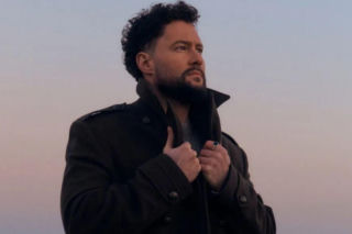 Calum Scott wraca do Polski! Dwa wyjątkowe koncerty latem 2026