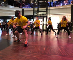 Flashmob w Manufakturze. Trenerzy z Łodzi chcą ratować branżę fitness