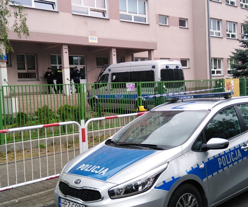 Uczeń ZABIŁ ucznia. Masakra w warszawskiej podstawówce!
