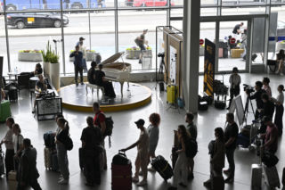 Utknąłeś na Bliskim Wschodzie? MSZ uruchamia specjalną infolinię dla Polaków!