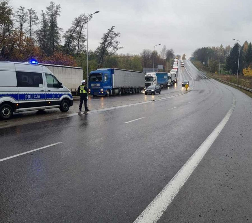 Przez protest ciężarówki blokują przejścia graniczne z Ukrainą