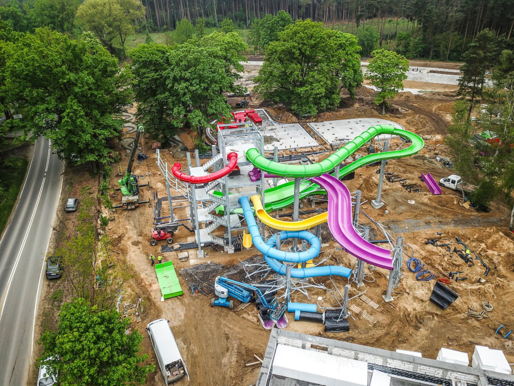 Budowa kąpieliska w Ochli