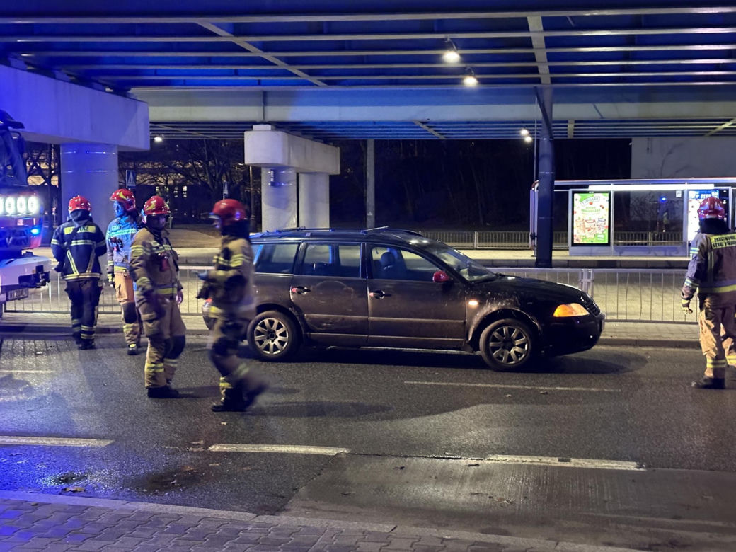 Warszawa. Potrącenie nastolatki na rondo Starzyńskiego