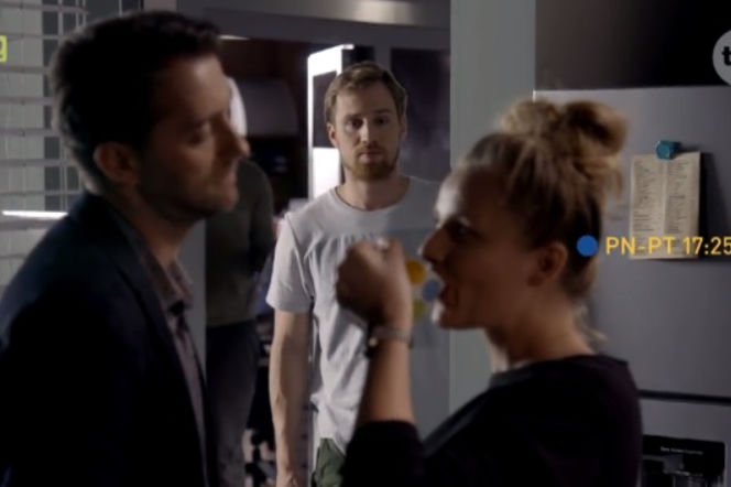 Singielka odc. 38. Tomasz (Mateusz Janicki), Elka (Paulina Chruściel), Mikołaj (Filip Bobek)