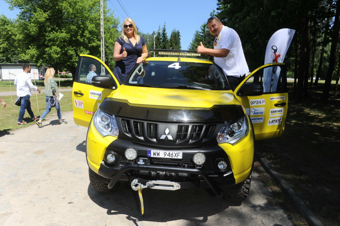  VIP CROSS 2016: polskie gwiazdy w terenówkach Mitsubishi