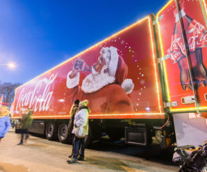 Świąteczna ciężarówka Coca-Coli dojechała do Krakowa! Zobaczcie zdjęcia [GALERIA]