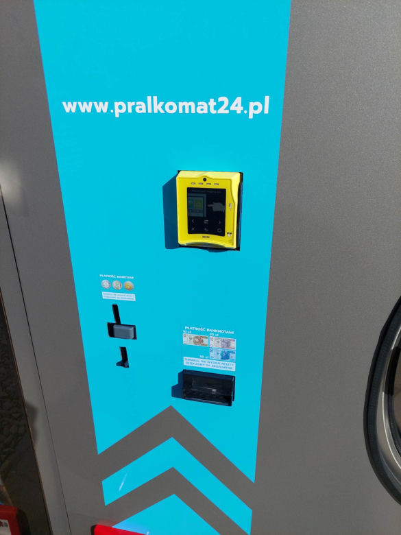 Swoje brudy wypierzesz na ulicy za 35 złotych, a potem jeszcze je wysuszysz