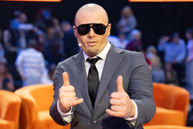 Rafał Brzozowski jako Pitbull rozbawił internautów. Za tydzień wystąpi jako polska ikona!