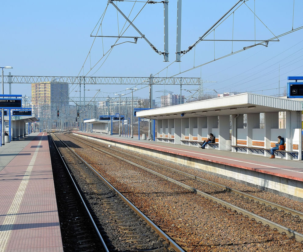 Warszawa Gdańska zmienia się dla podróżnych. Będą nowe kładki i schody ruchome