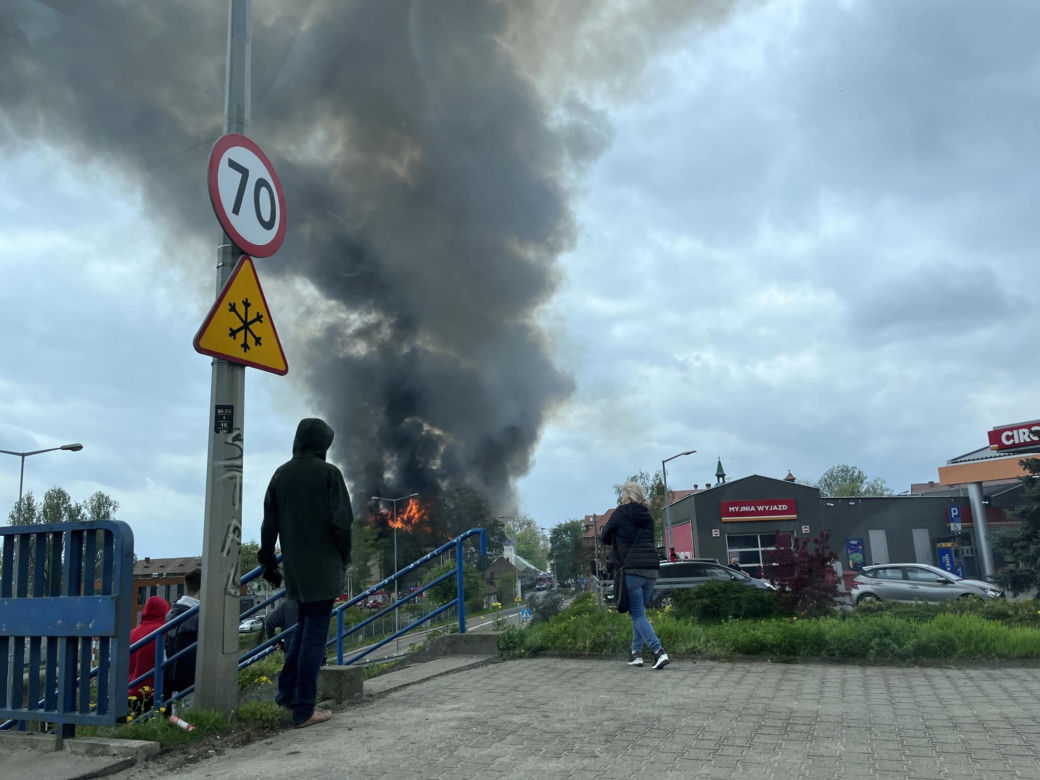 Pożar dachu budynku Akademii w Gorzowie