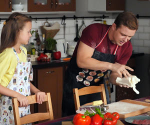 Barwy szczęścia, odc. 3323. Hubert (Marek Molak), Marysia (Nina Szumowska)