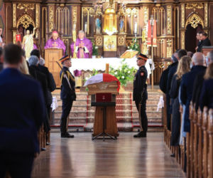 Wzruszające sceny na pogrzebie Litewki. Przyjaciele zdradzili, co zrobiłby dziś rano