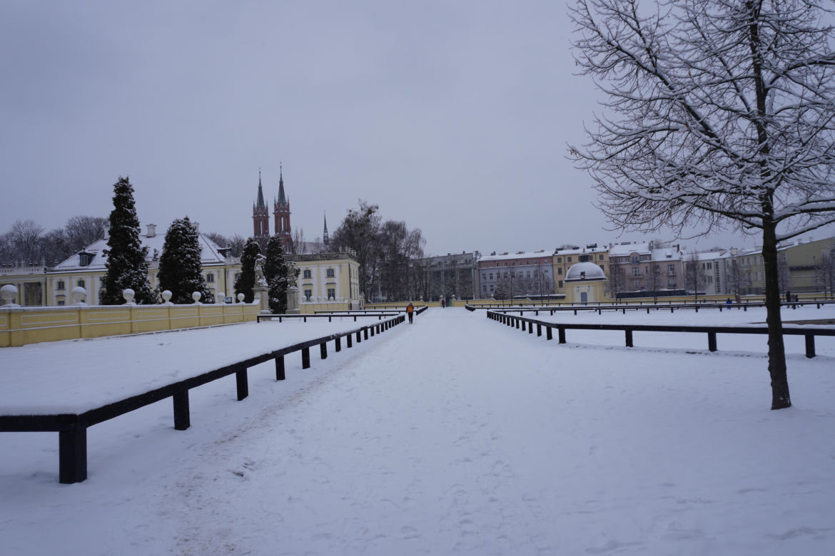 Białystok pod śniegiem. Tak prezentuje się zasypana stolica Podlasia