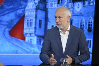 Napieralski chce zakazu korzystania z mediów społecznościowych do 16. roku życia. Wskazuje na przemoc w szkołach