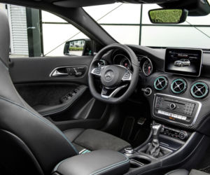 Mercedes-Benz A45 AMG lifting 2016