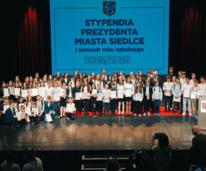 Najzdolniejsi uczniowie odebrali stypendia Prezydenta Miasta Siedlce