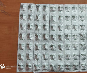 Nielegalne farmaceutyki ujawnione przez funkcjonariuszy KAS