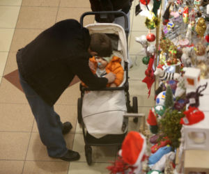 Marcin Hakiel i Dominika  Serocka na zakupach świątecznych